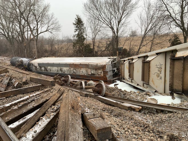 Several cars derailed from a northbound train Wednesday afternoon near Wayne.