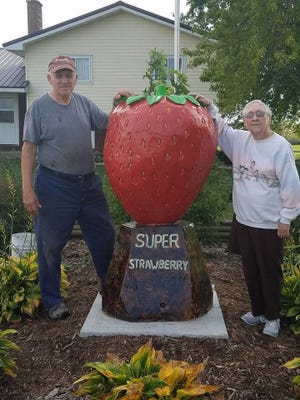 Erv and Rae Roehrborn established Roehrborn's Berry Patch as a you-pick-'em strawberry farm in 1970.