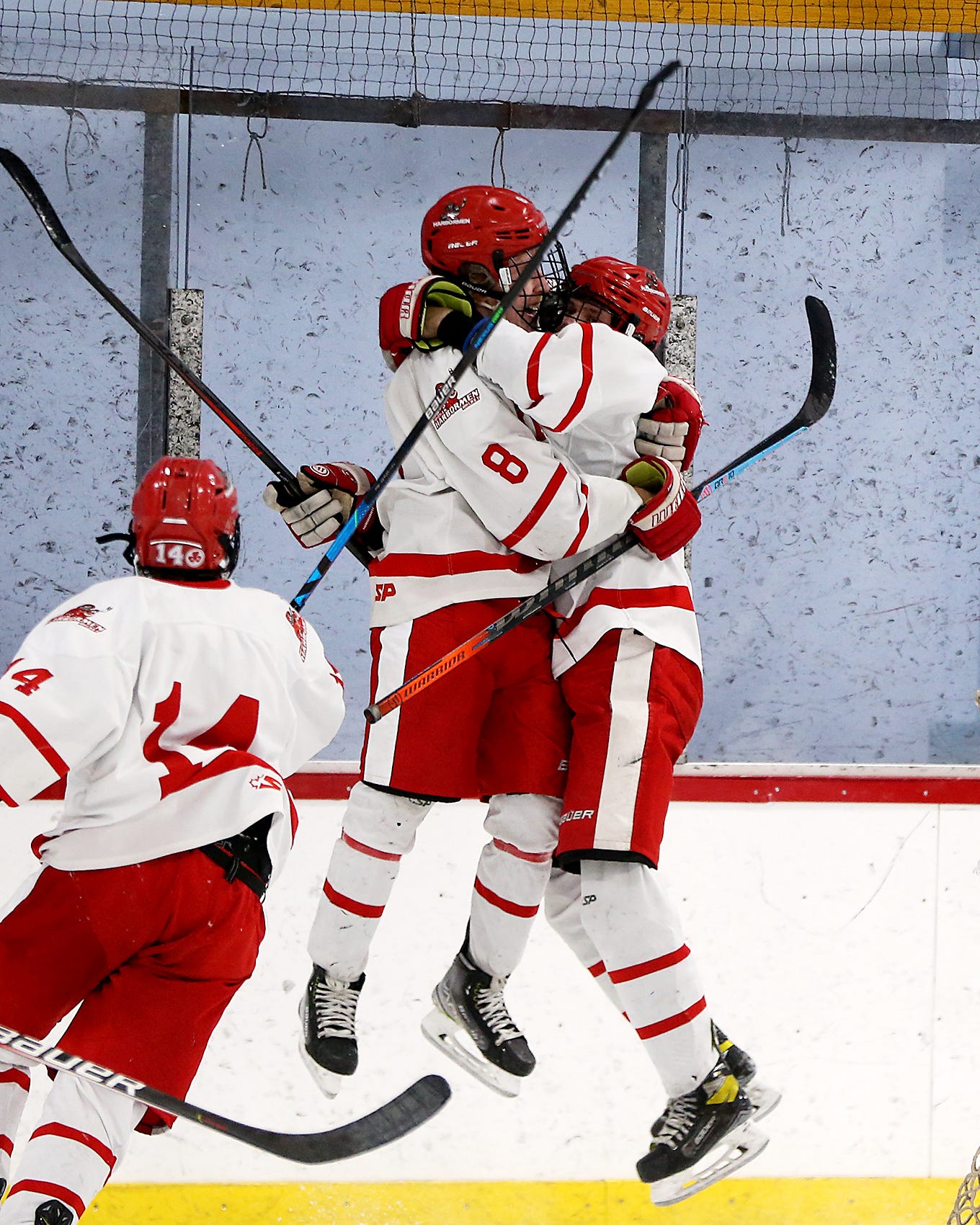MIAA releases statewide boys and girls hockey power rankings