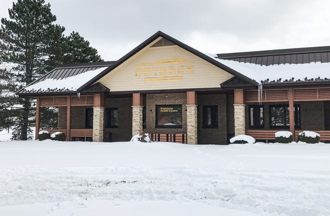 The former Outback Steakhouse in Okemos seen closed, Monday, Feb. 7, 2022.