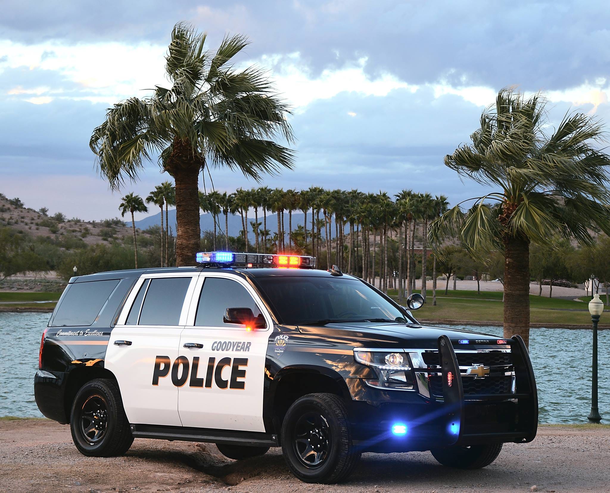 2 dead, 11 injured after pickup truck crash in Goodyear