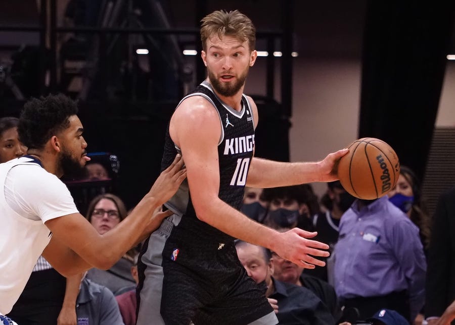 Feb. 9: New Kings center Domantas Sabonis controls the ball on the post during his Sacramento debut after being acquired in a trade.