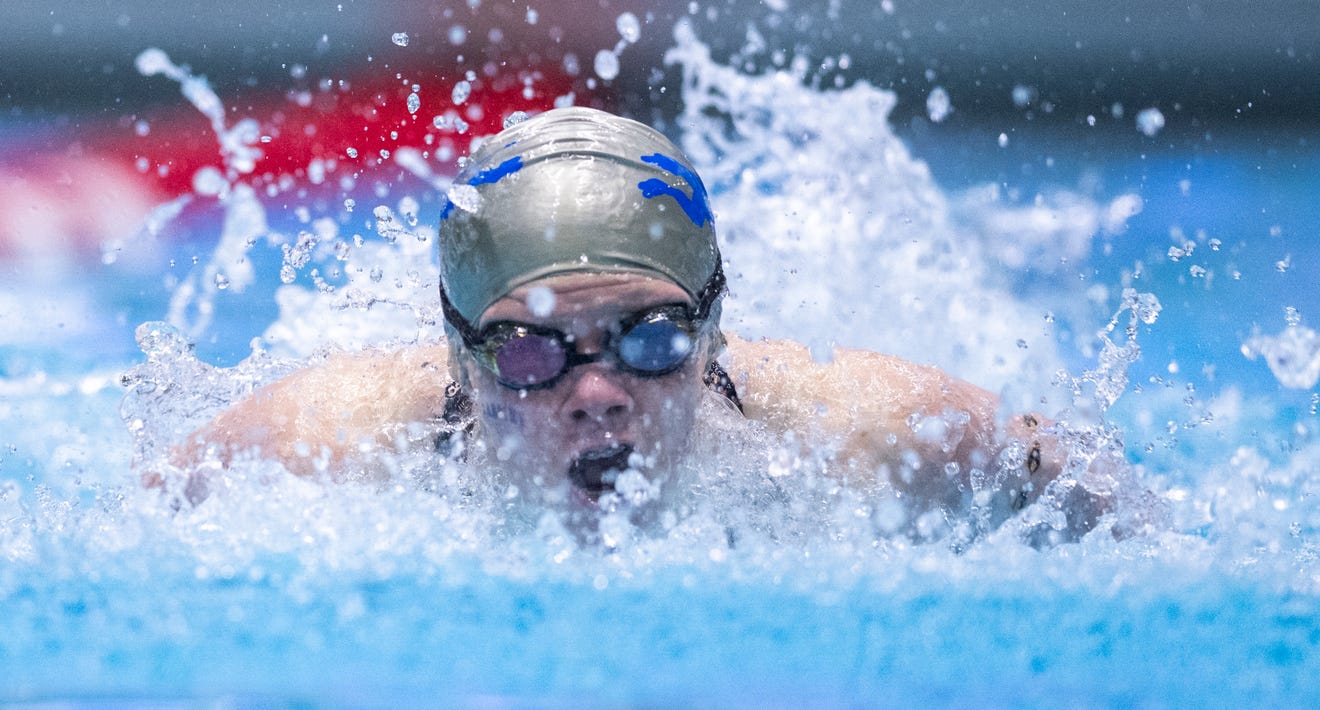 Carmel swimming Shackells push team to 1st junior nationals crown