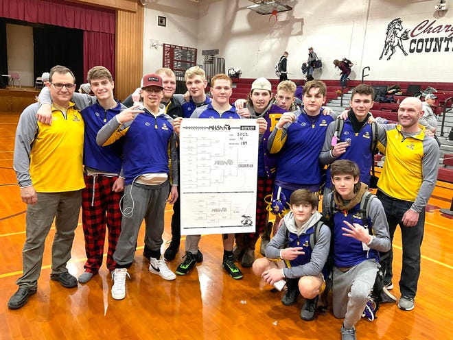 The Bronson Vikings had 11 medalists at Saturday's D4 Individual Regionals, including one champion in Jacob Dixon