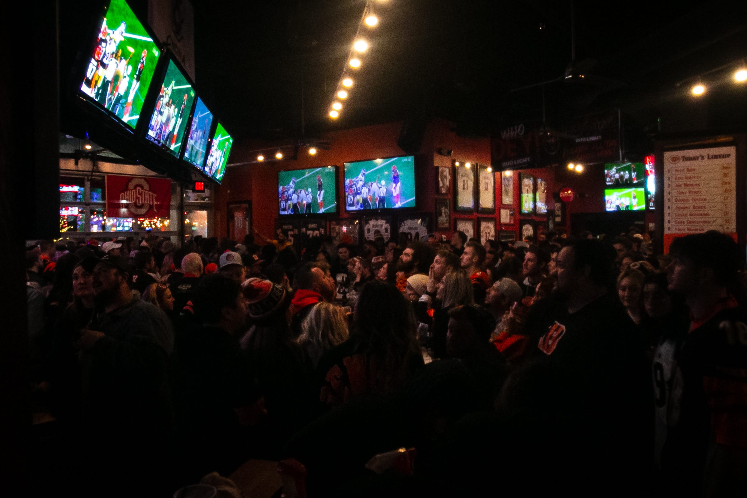 Best Cincinnatiarea bars to watch the Bengals this season