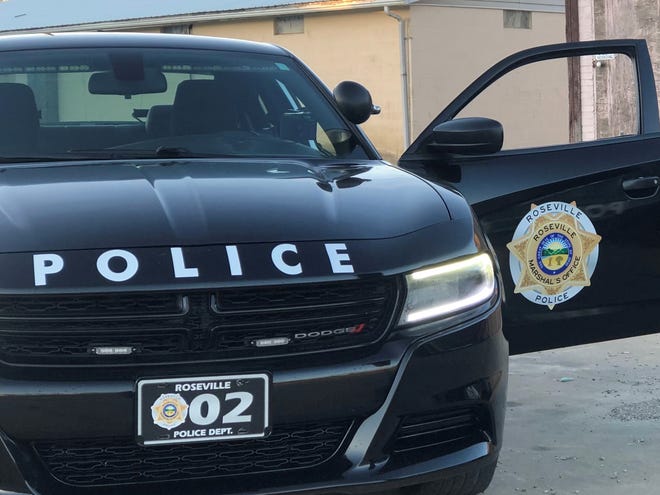 Roseville Village Council will start interviewing candidates for a new police chief. They accepted applications from current Roseville officers for the past two weeks.