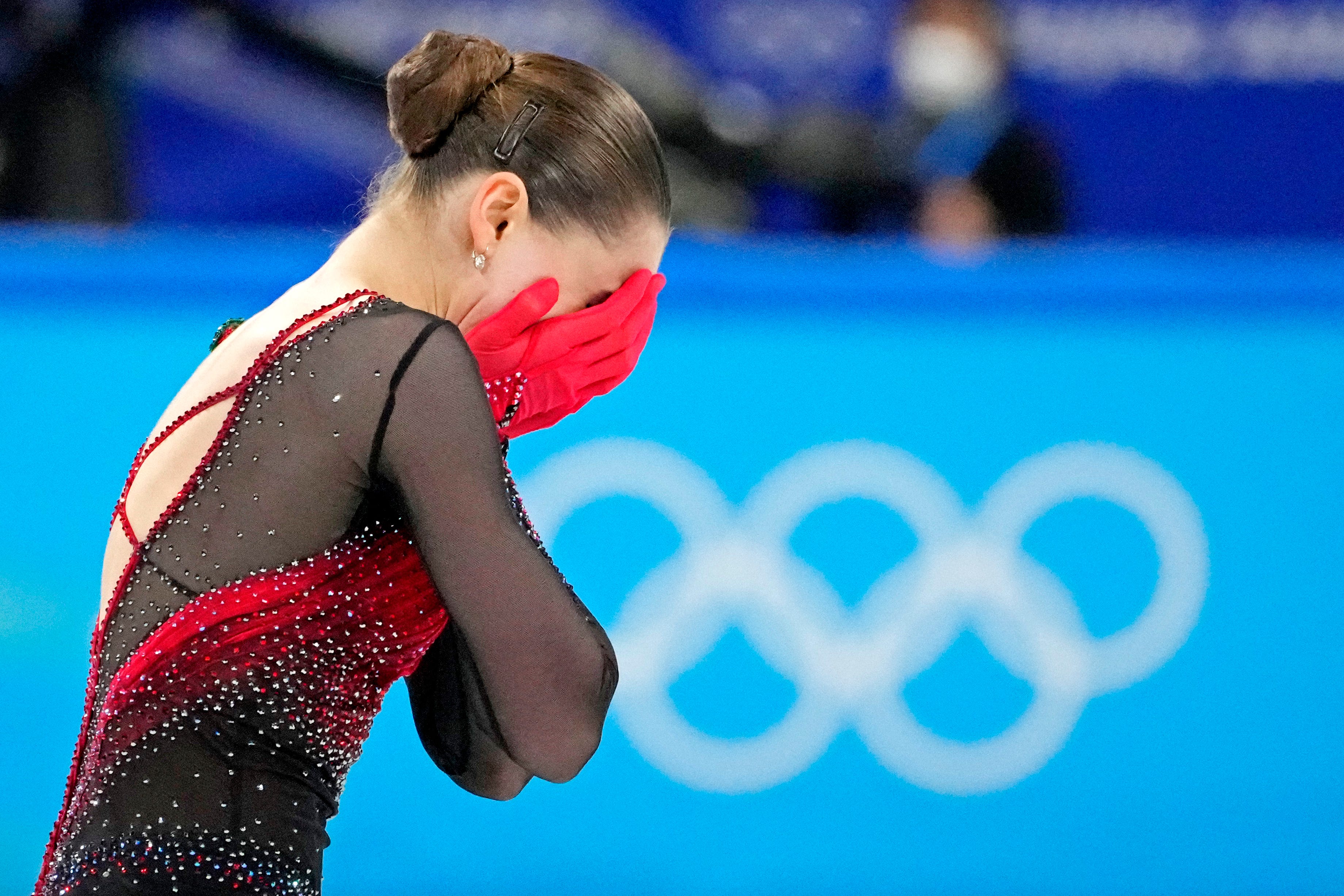 'I've never witnessed any sporting event quite like this': Watching Kamila Valieva skate was agonizing TV | Opinion thumbnail