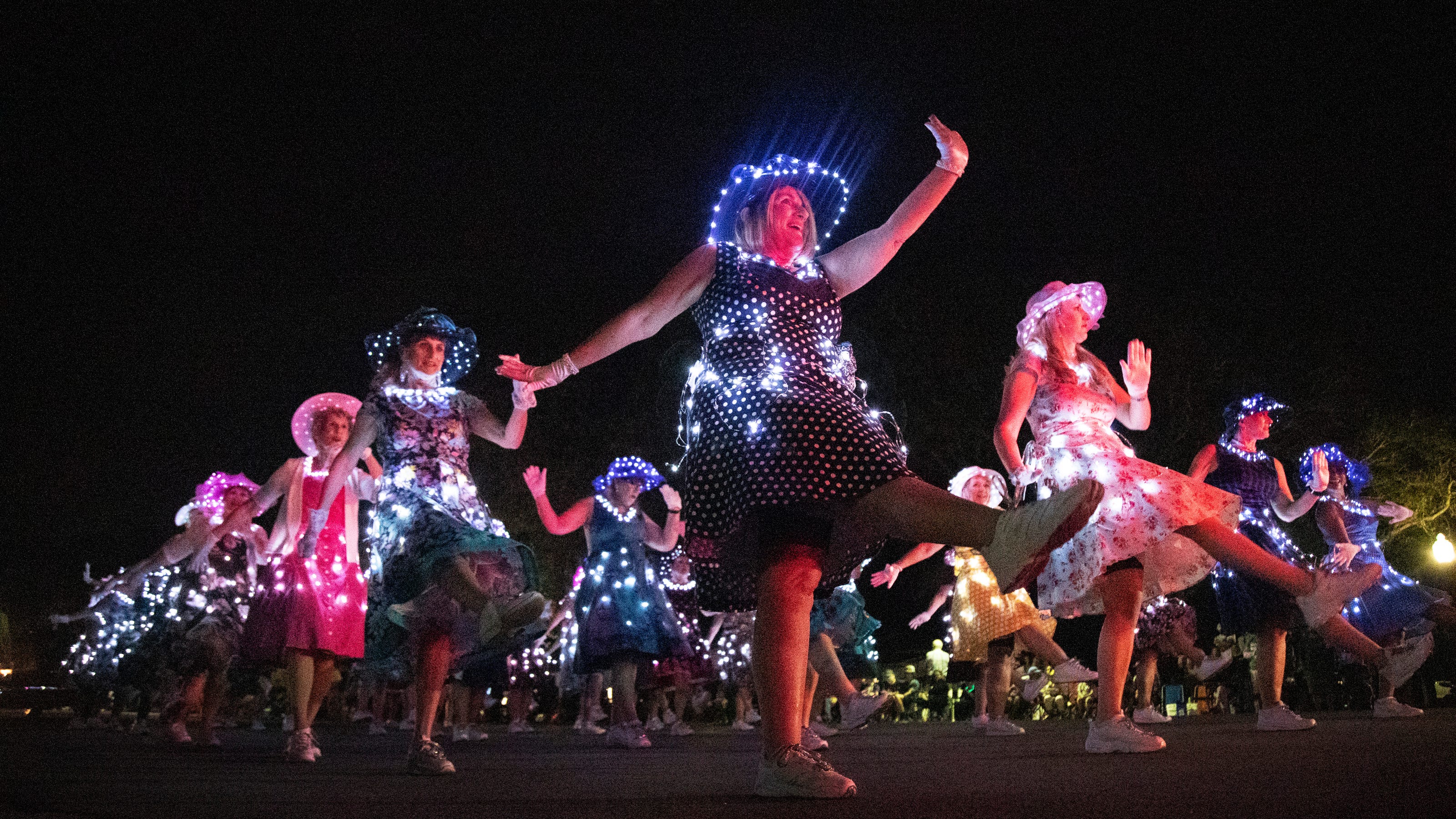 Edison Festival of Light Grand Parade lights up Fort Myers