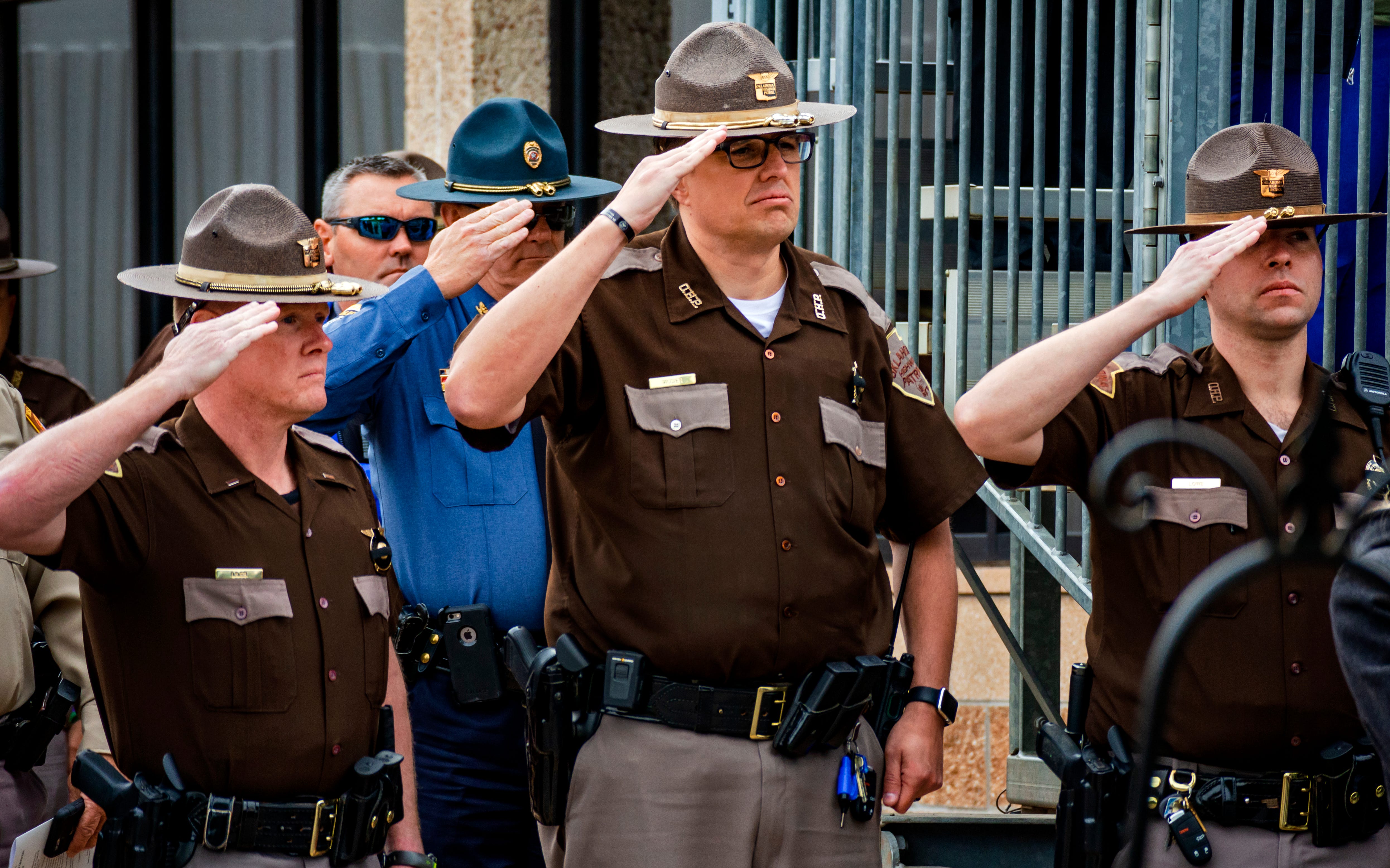 oklahoma-legislature-to-consider-35-pay-raises-for-state-troopers