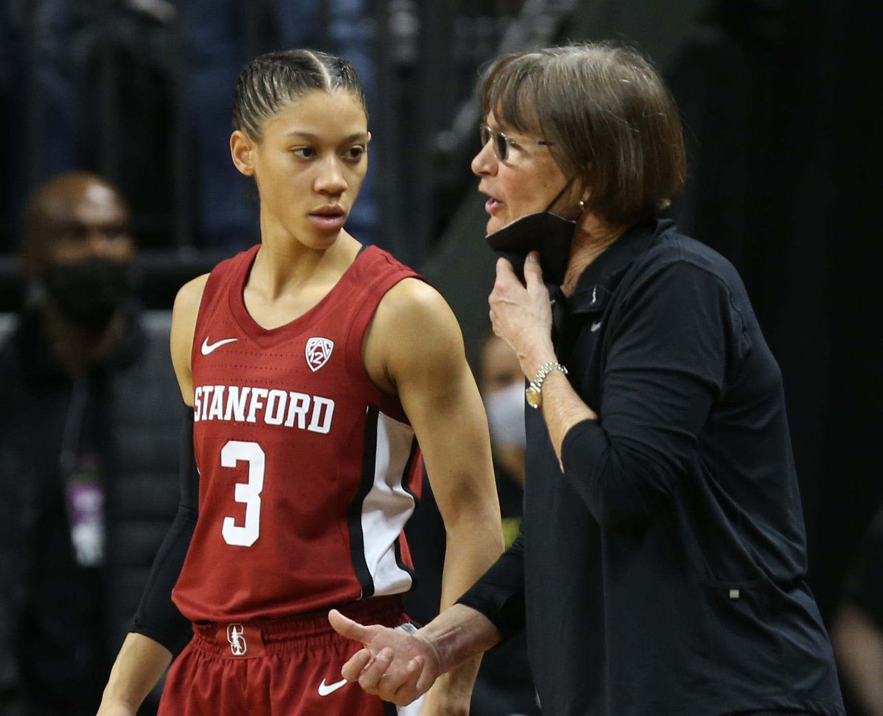 Daily Sports Smile: Stanford coach Tara VanDerveer wins 17th Pac-12 Coach  of the Year award