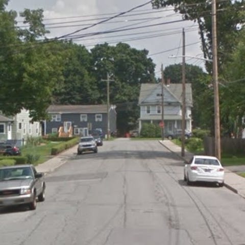 Maryland Avenue in the city of Middletown.
