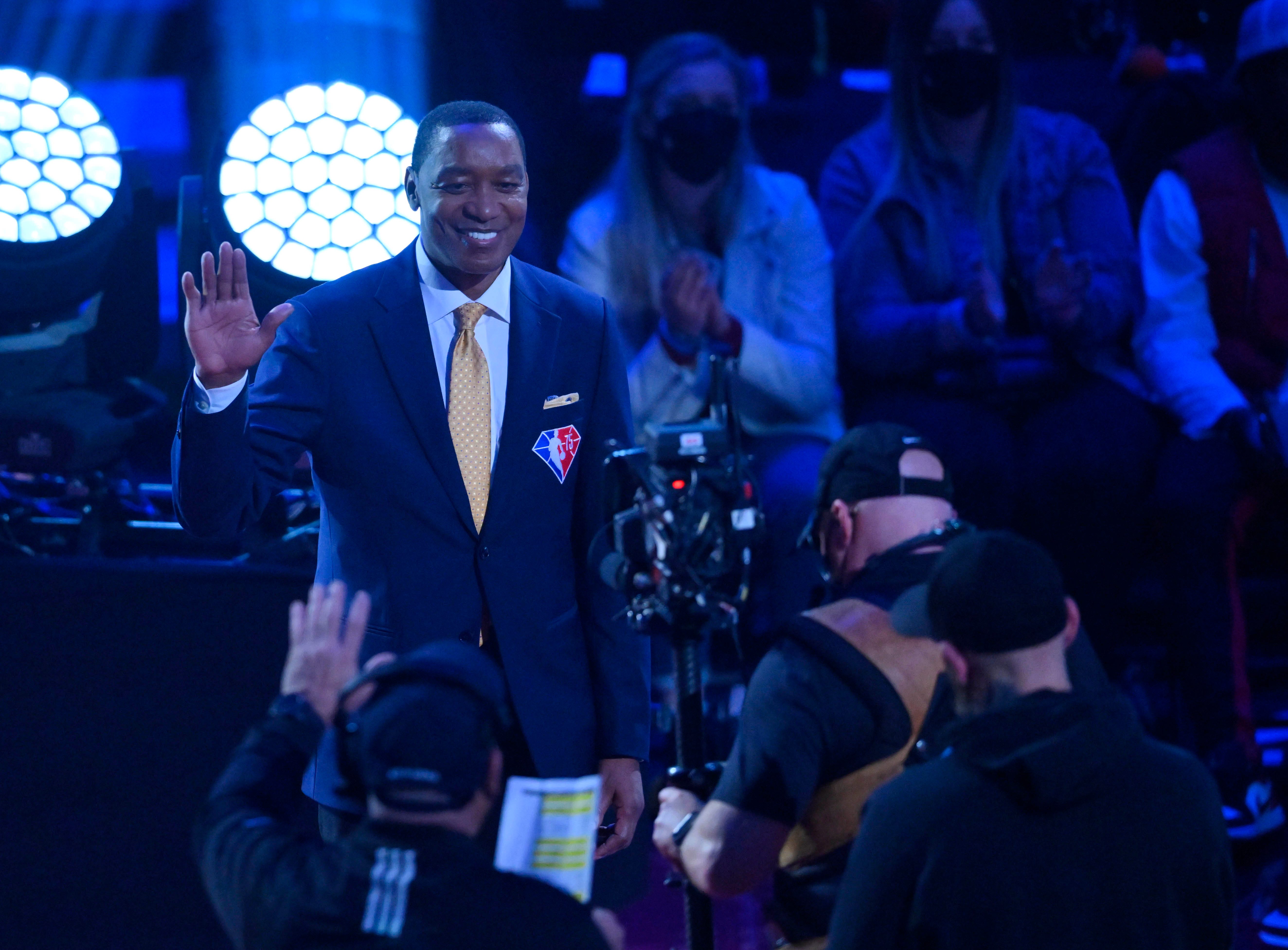 NBA honors 75 greatest players in halftime ceremony at AllStar Game