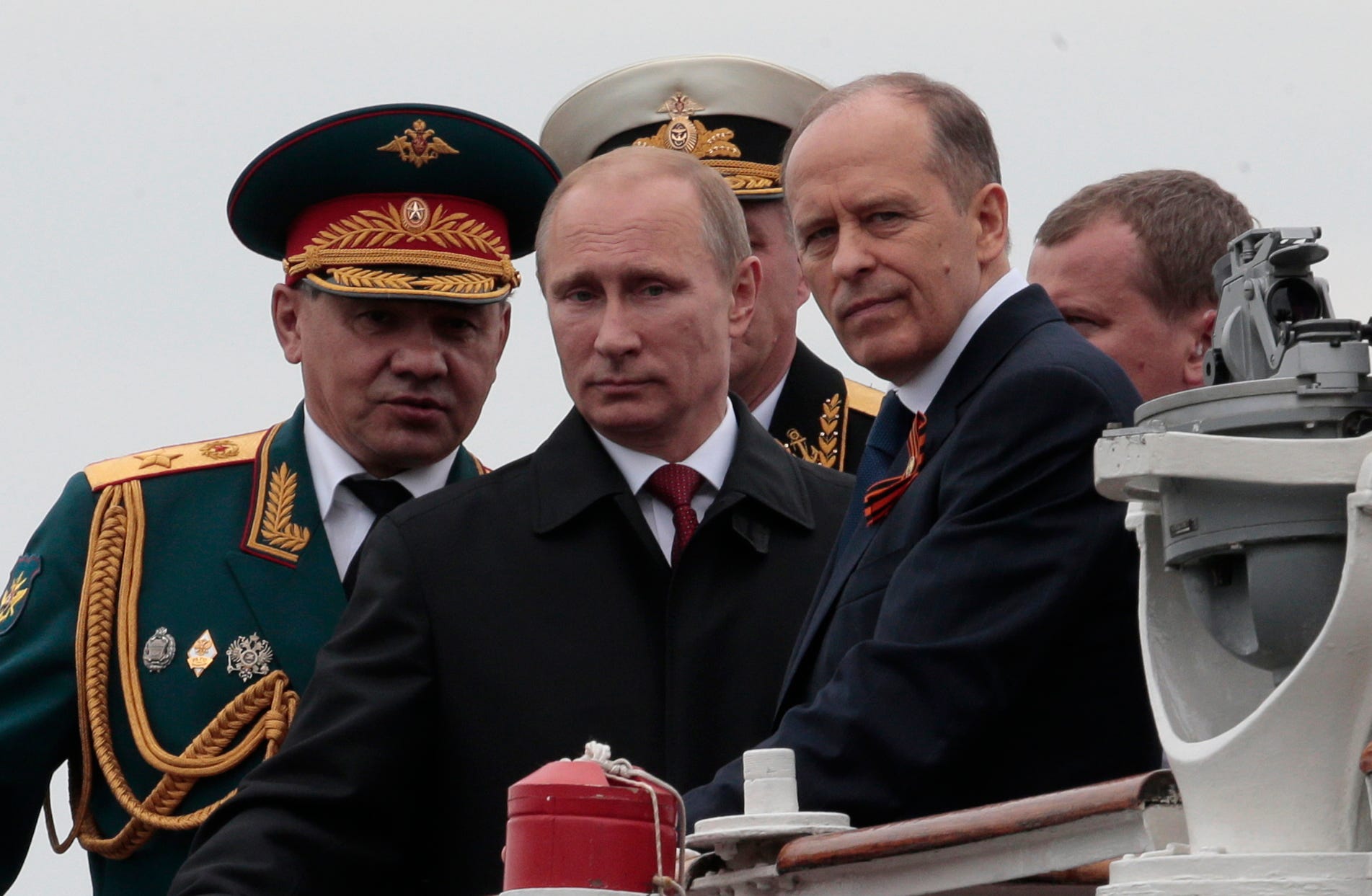 Biden's hitting Russia's yacht-riding rich with sanctions. Will it blunt Putin's Ukraine invasion?