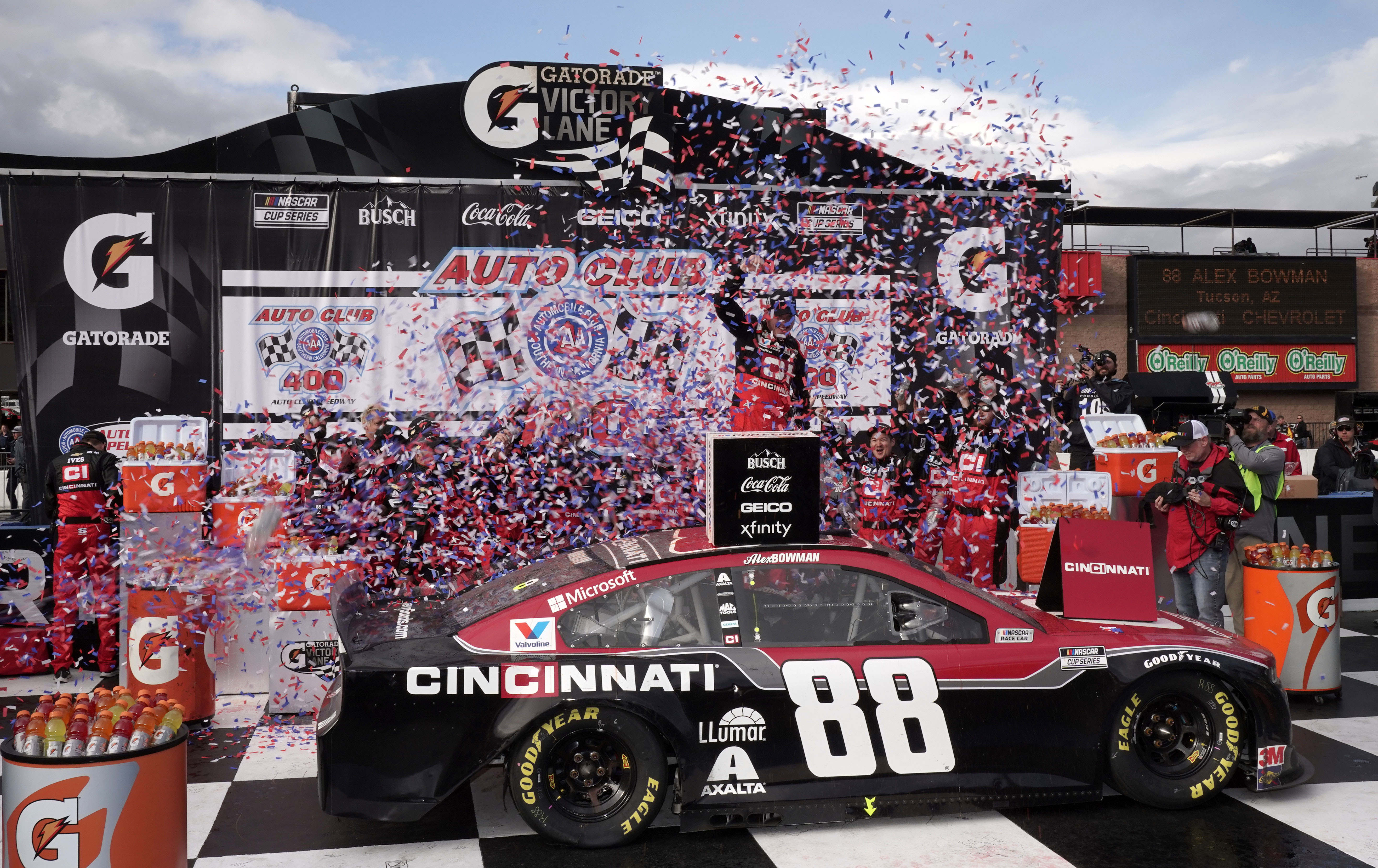 NASCAR race Feb. 27 Fontana start time, TV, live stream, lineup
