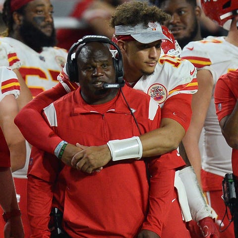 Chiefs QB Patrick Mahomes hugs offensive coordinat