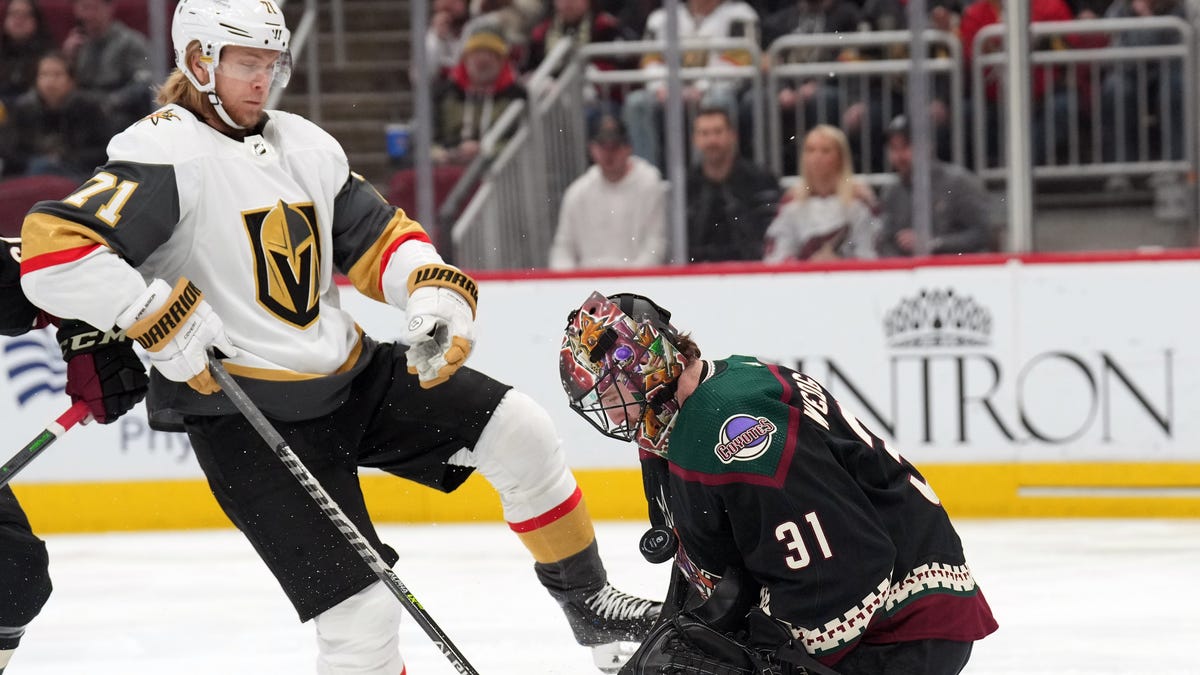 Photos: Vegas Golden Knights at Arizona Coyotes