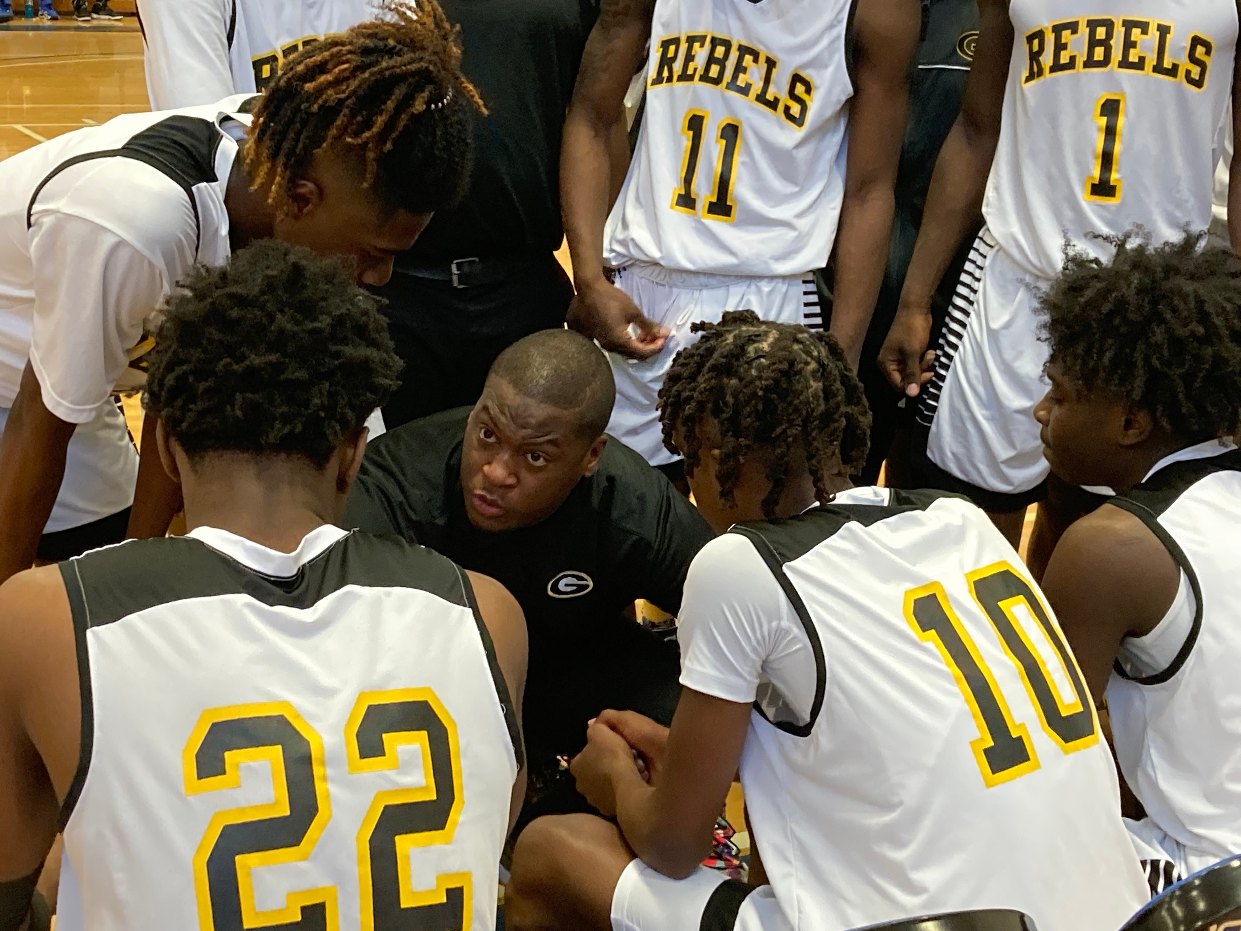 6 Savannah boys basketball teams, 4 from Region 33A, in GA Elite 8