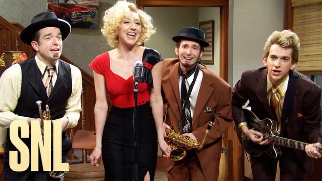 SNL's Heidi Gardner with a "swing revival revival" band played by John Mulaney, Kyle Mooney and Andrew Dismukes.