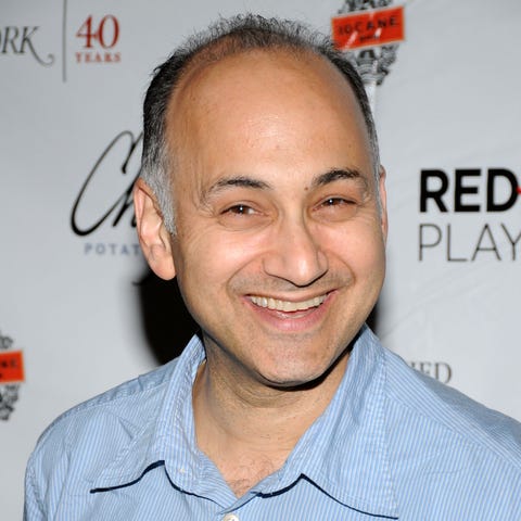 NEW YORK - MAY 21:  Actor Ned Eisenberg arrives at