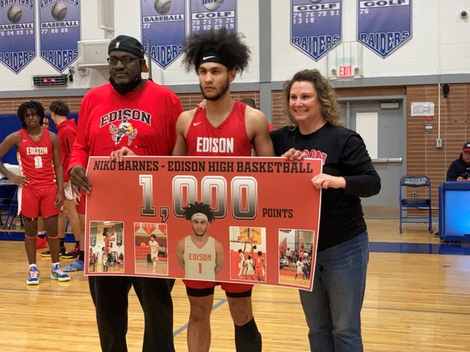 Edison's Niko Barnes scored his 1,000th career point as the Eagles won their first NJSIAA Tournament game since 1979 over Scotch Plains-Fanwood on Monday, Feb. 28, 2022.