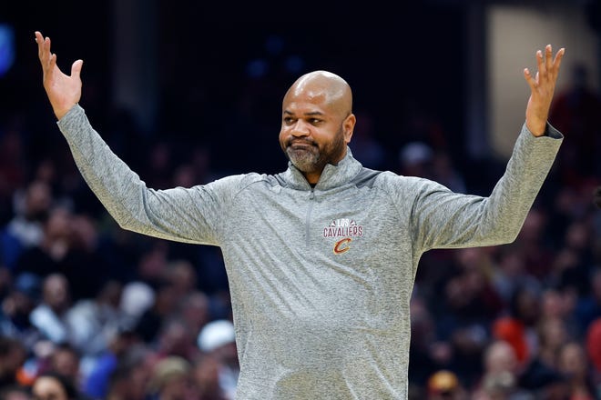 Cleveland Cavaliers head coach J.B. Bickerstaff reacts to a call during the first half of an NBA basketball game against the Charlotte Hornets, Wednesday, March 2, 2022, in Cleveland. (AP Photo/Ron Schwane)