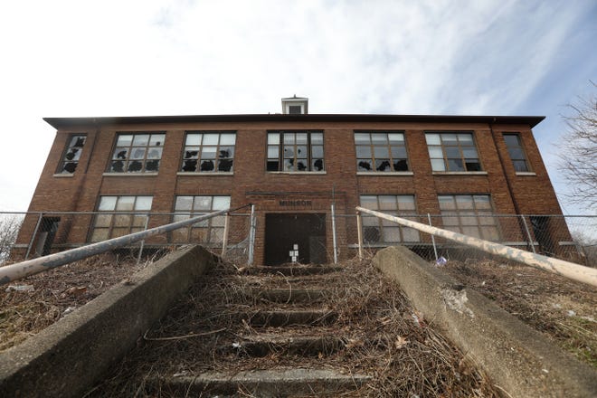 The former Munson Elementary School's days may be numbered, as officials have applied for a grant to demolish it.