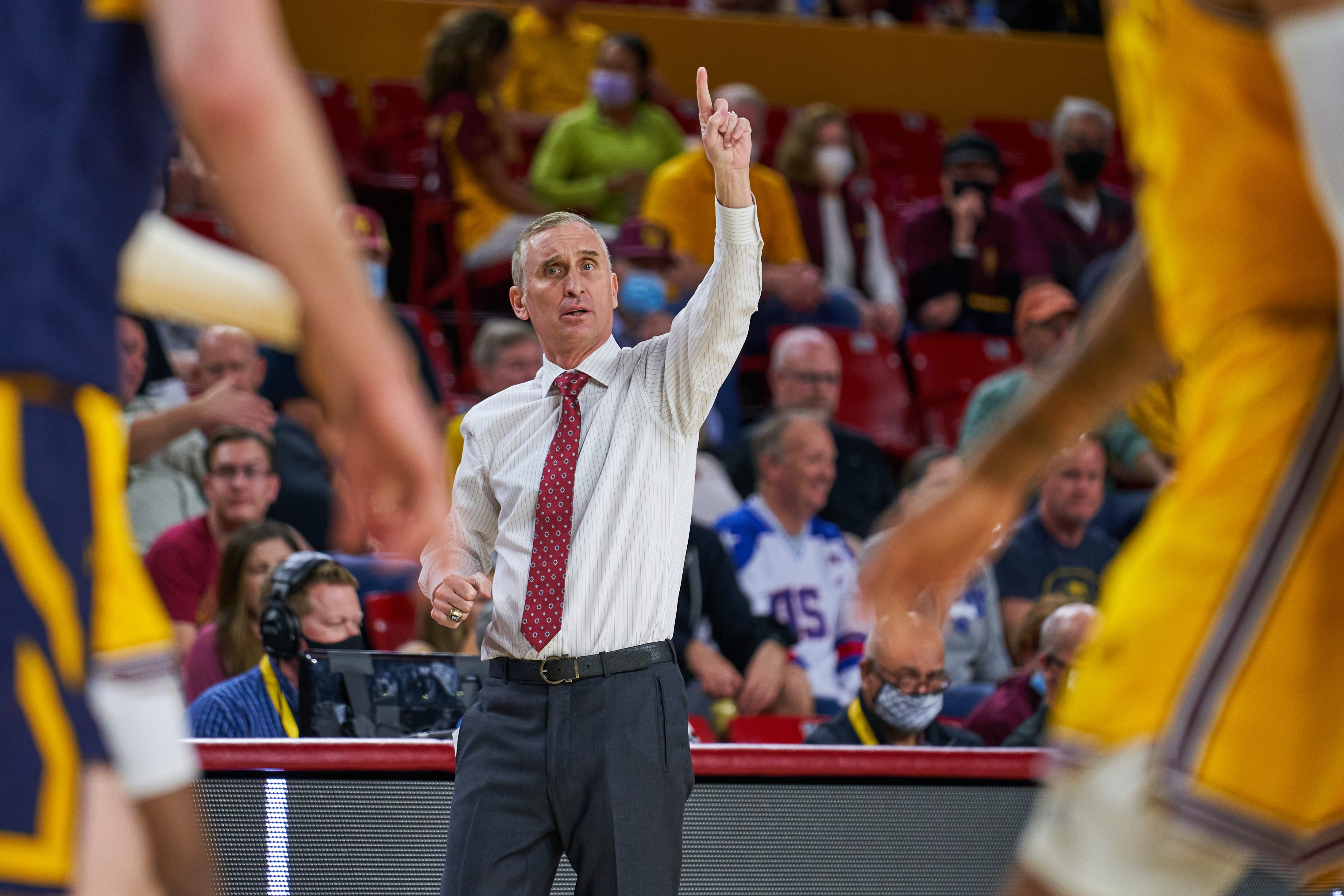 ASU coach Bobby Hurley expects Sun Devils to rebound this season ASU coach Bobby Hurley expects Sun Devils to rebound this season