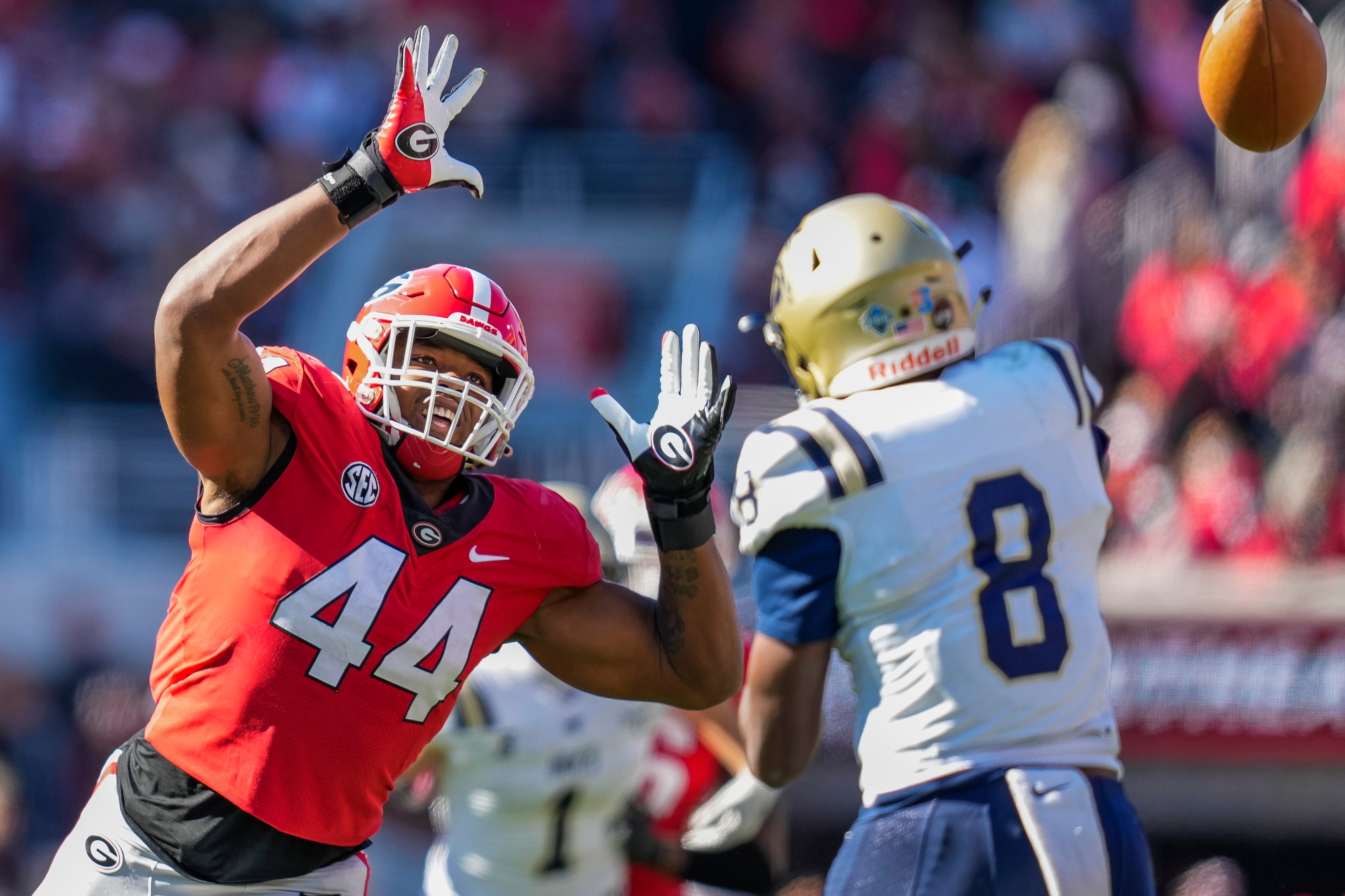 551d760f-515d-4b11-b802-715aa28f4c29-USP_NCAA_Football__Charleston_Southern_at_Georgia.jpg