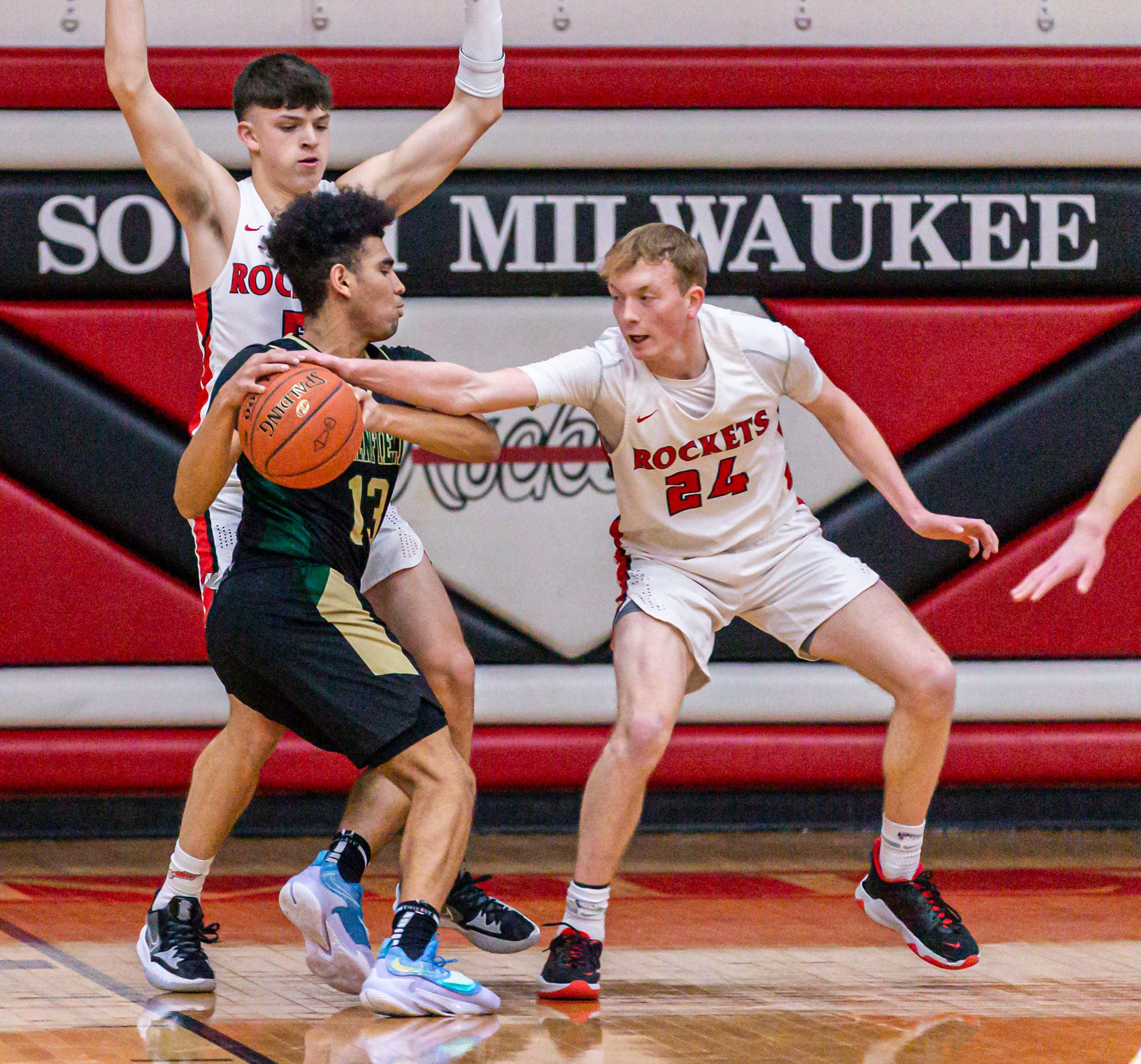 wisconsin-boys-high-school-basketball-scores-friday-march-4-2022
