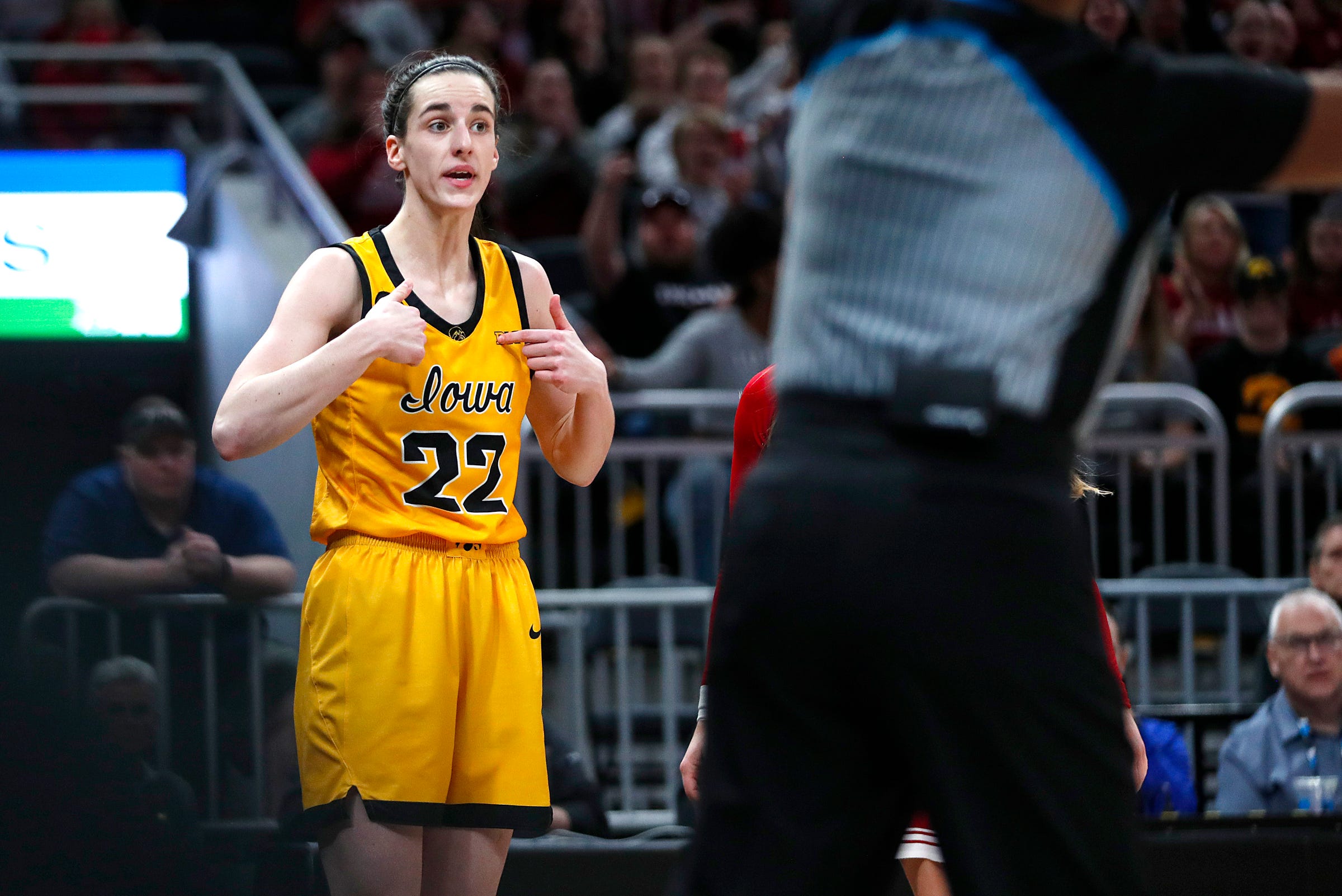 IU women slow Caitlin Clark, but Iowa still wins Big Ten