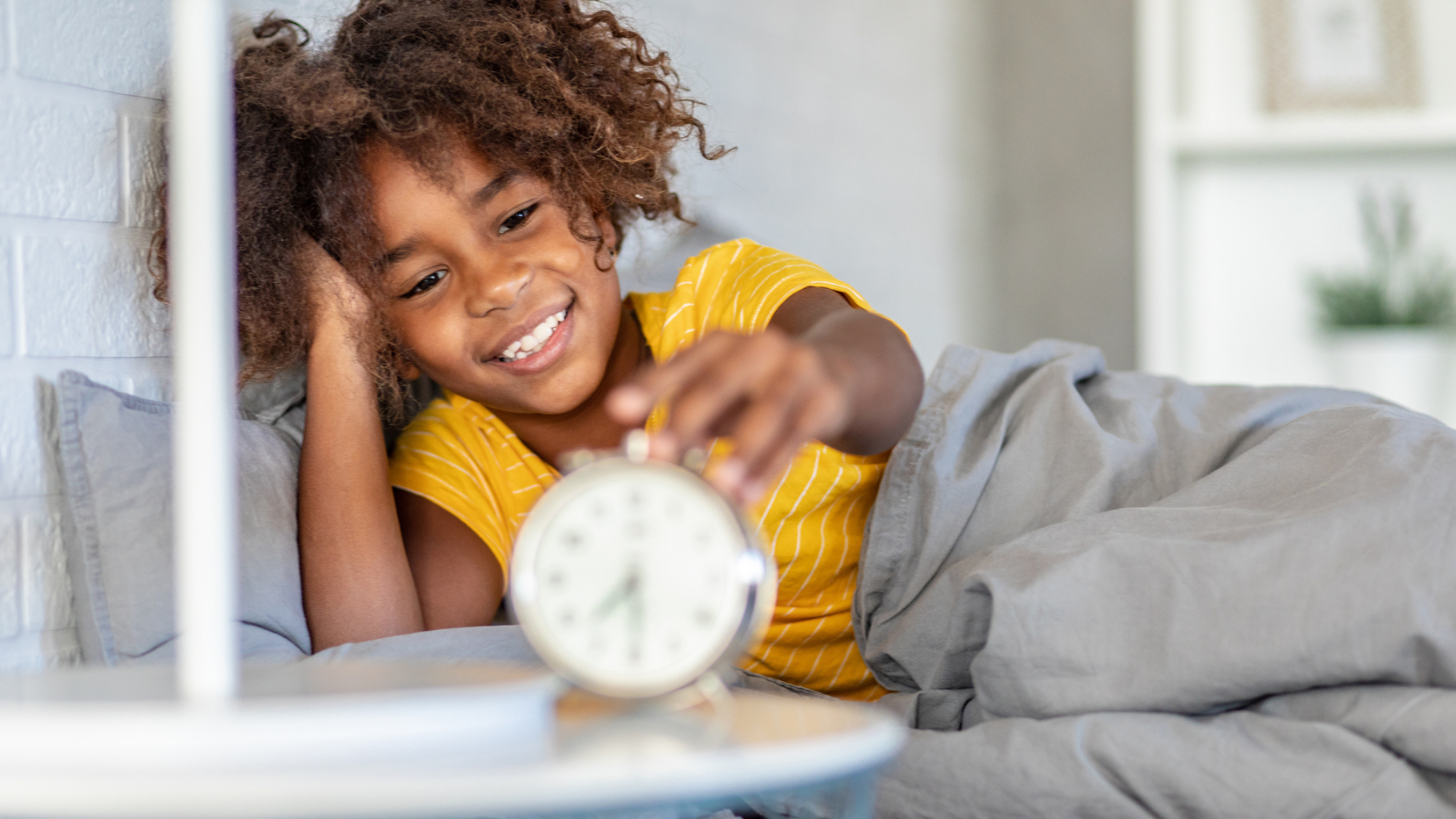 Kids alarm clocks that make mornings easier for daylight savings