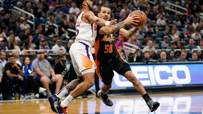 Suns mempertahankan Magic di belakang Ayton, upaya akhir permainan Payne