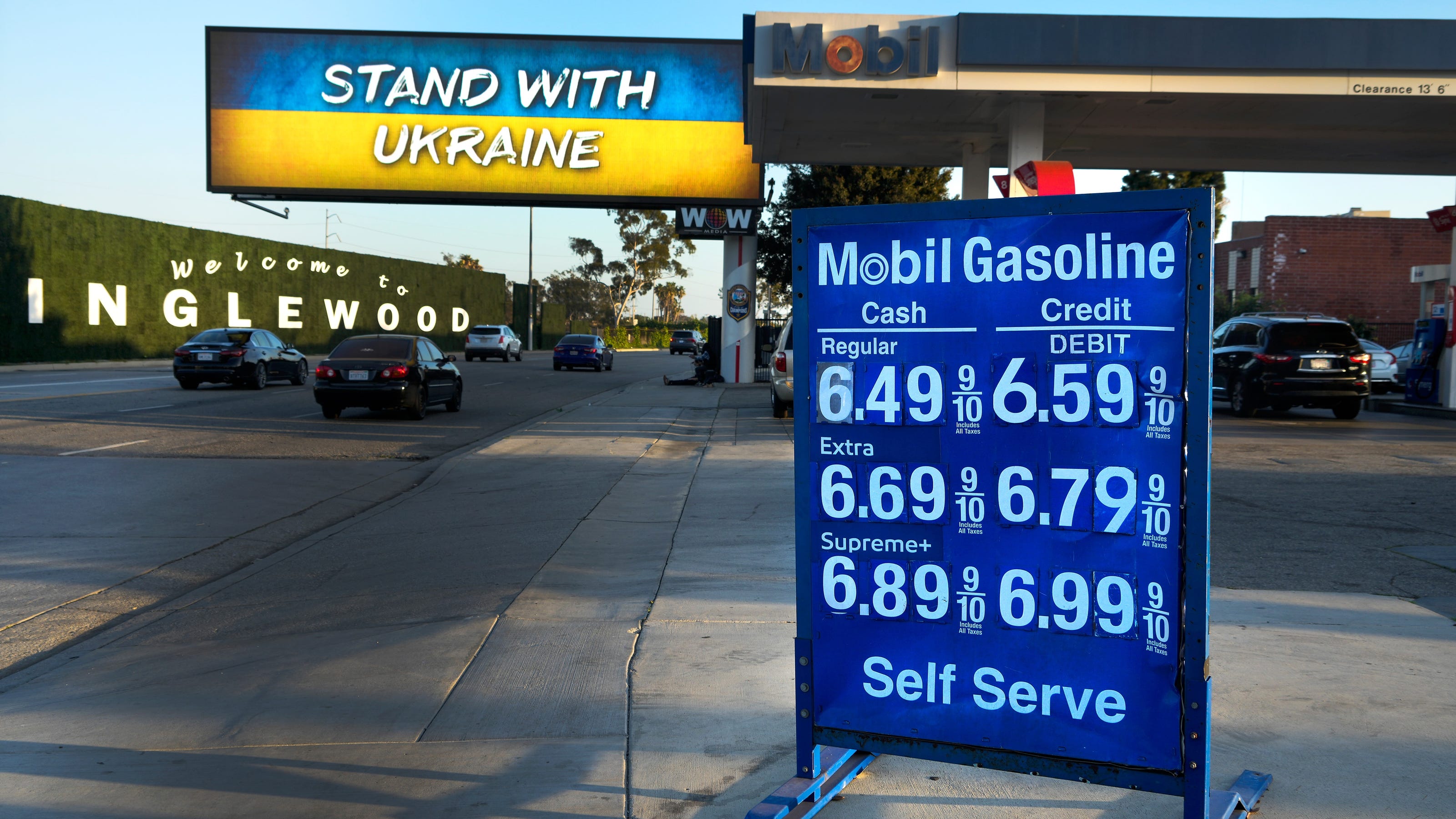 Gas prices today: How much is gas in my state? How does it compare?