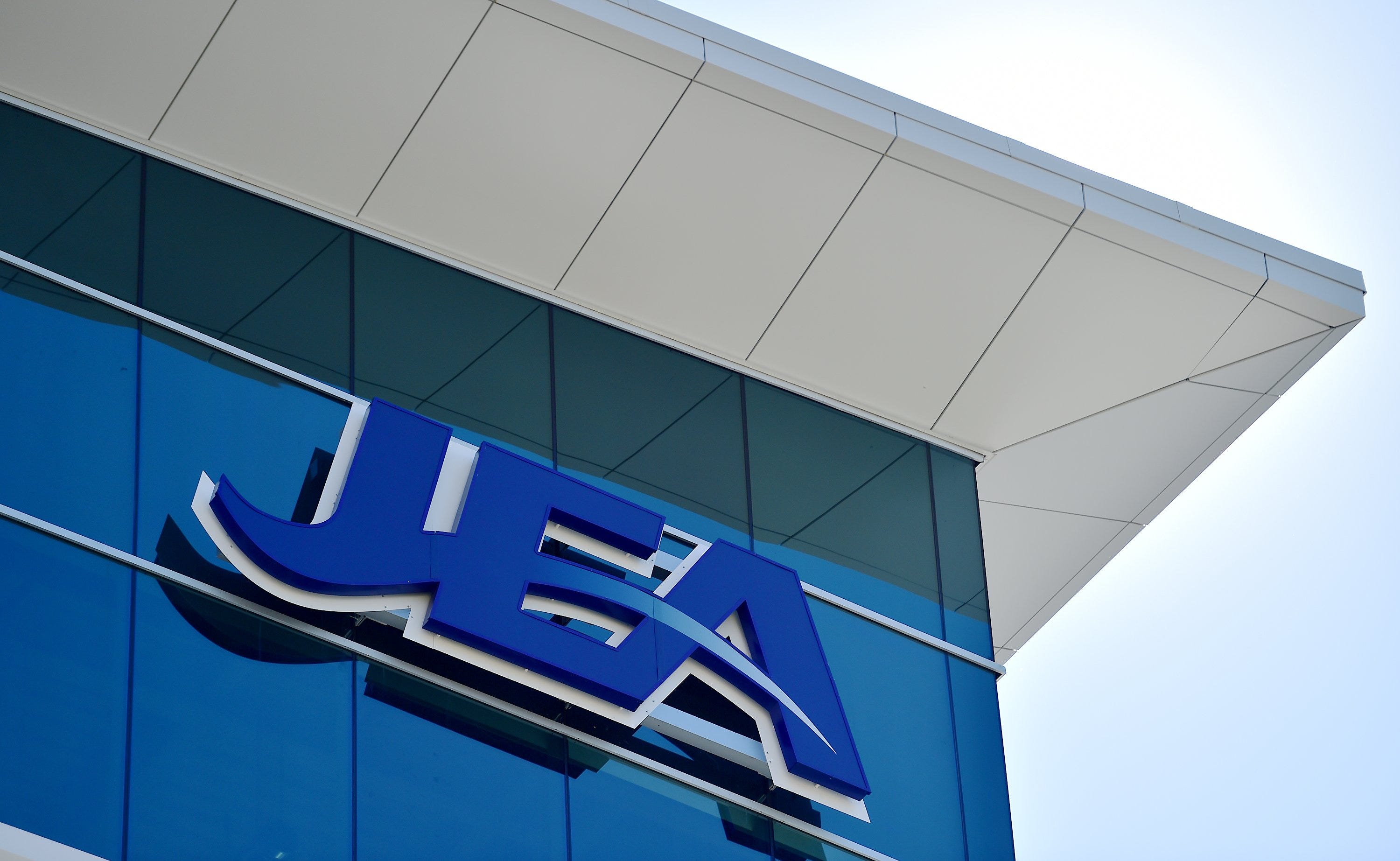 Jacksonville News, Sports & Restaurants