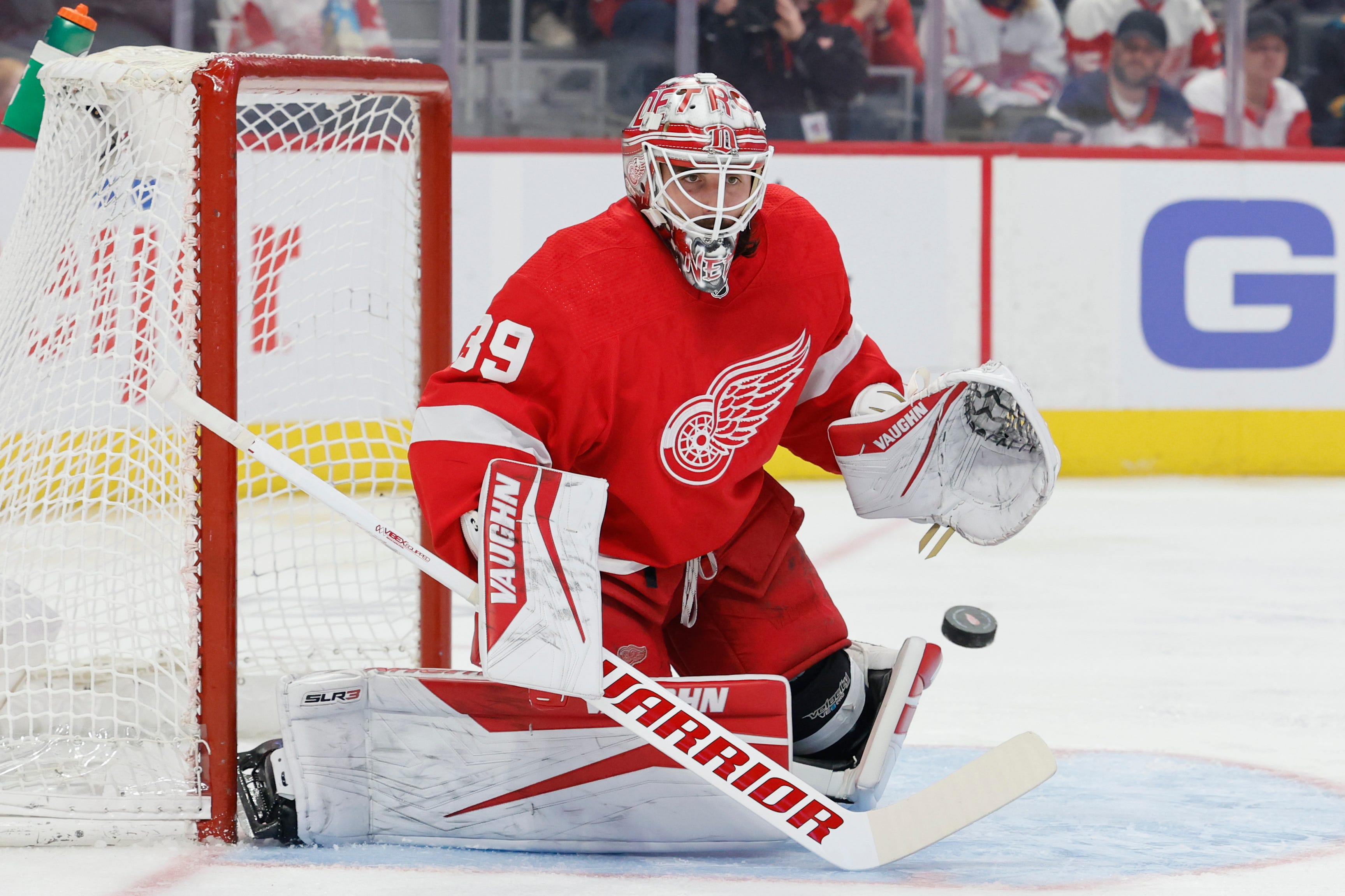 Red Wings goalie Alex Nedeljkovic has unbelievable own goal