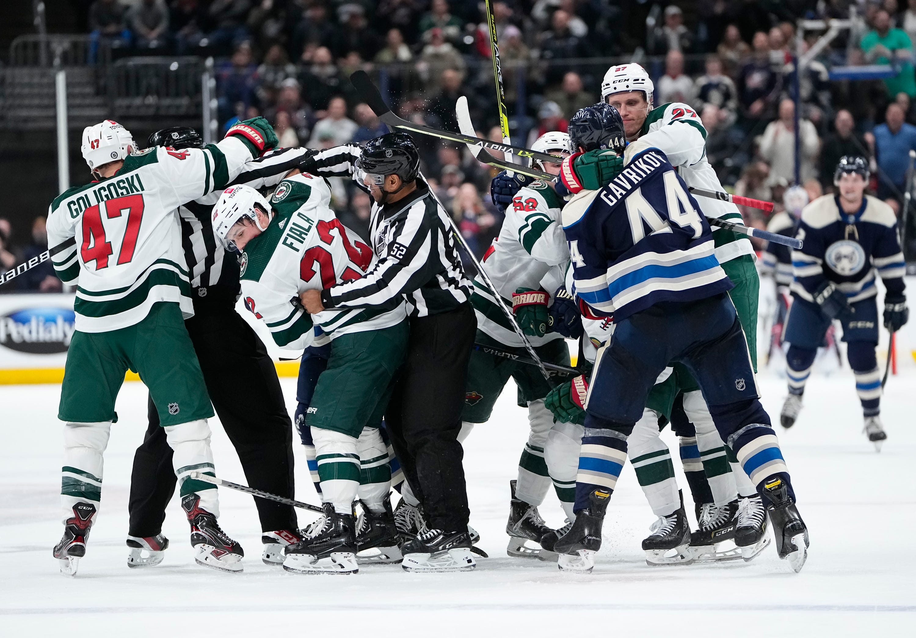 Blue Jackets grow in gritty comeback win over Wild