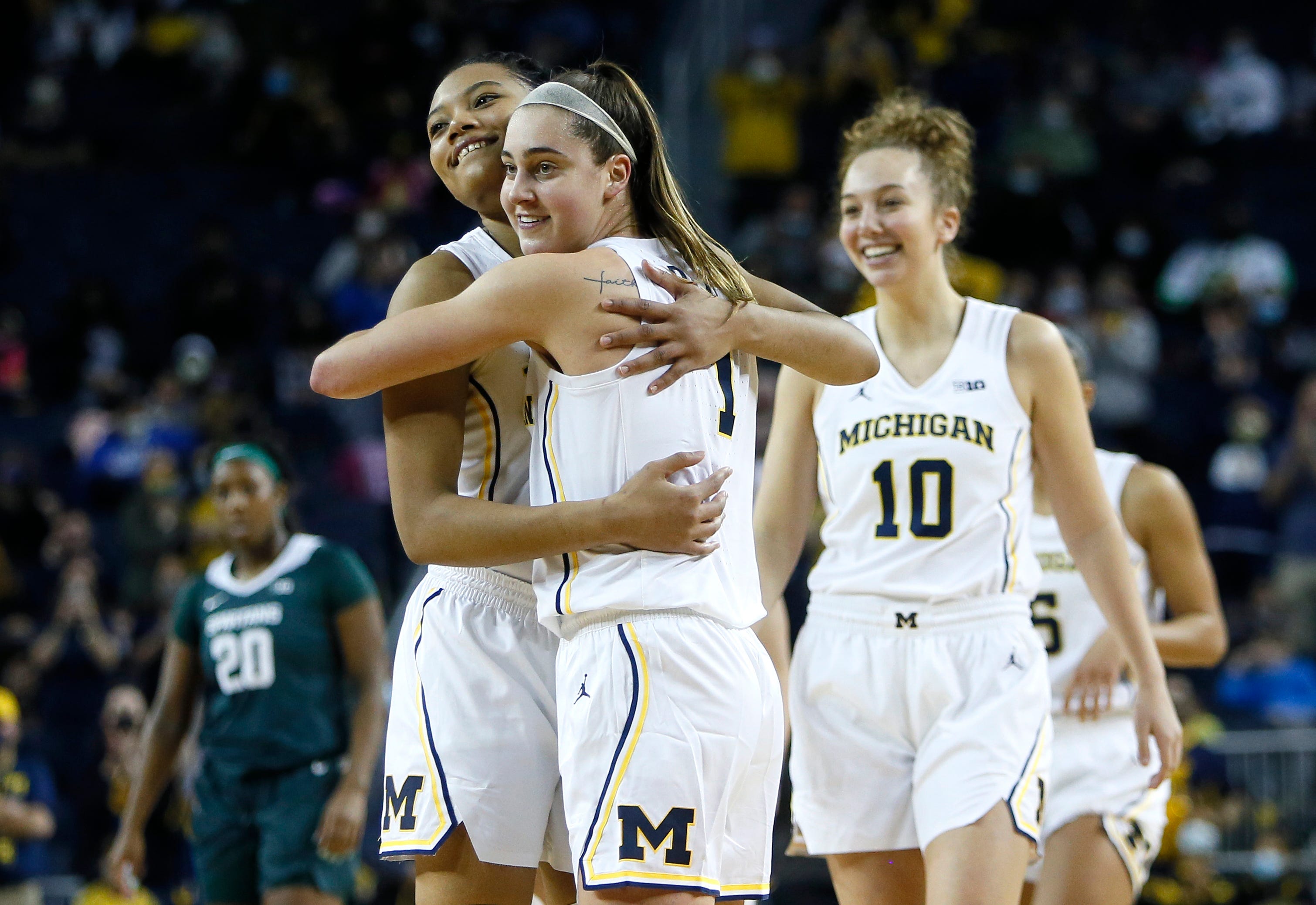 Unggulan ketiga wanita Michigan, akan menjadi tuan rumah akhir pekan Turnamen NCAA