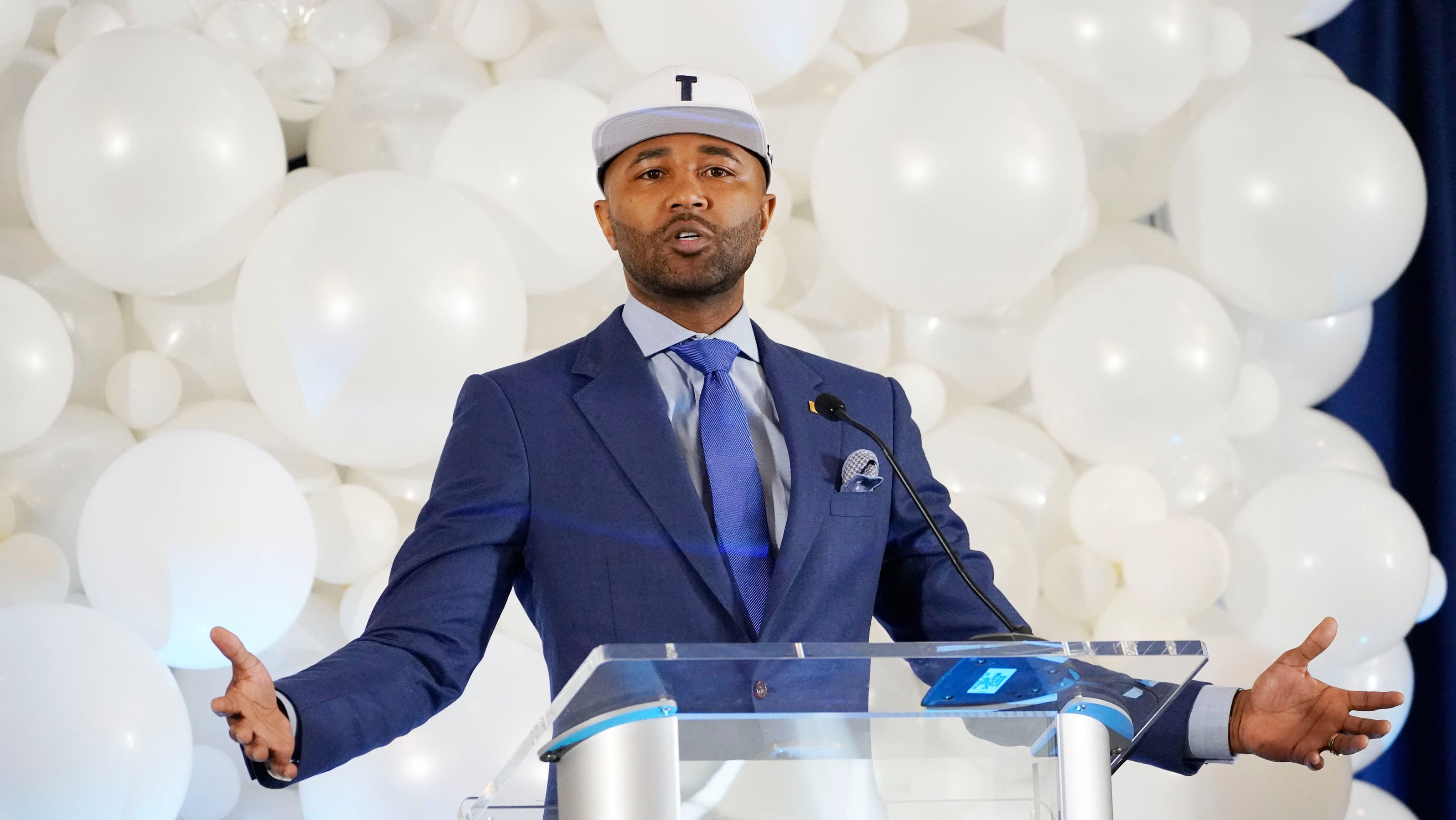 Mindset' is the theme for Jackson State basketball coach Mo Williams