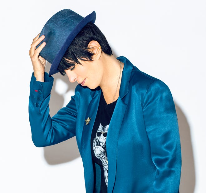 تأمل ديان وارين ، “سوزان لوتشي في حفل توزيع جوائز الأوسكار” ، أن يكون رقم 13 ساحرًا تأمل ديان وارين ، “سوزان لوتشي في حفل توزيع جوائز الأوسكار” ، أن يكون رقم 13 ساحرًا