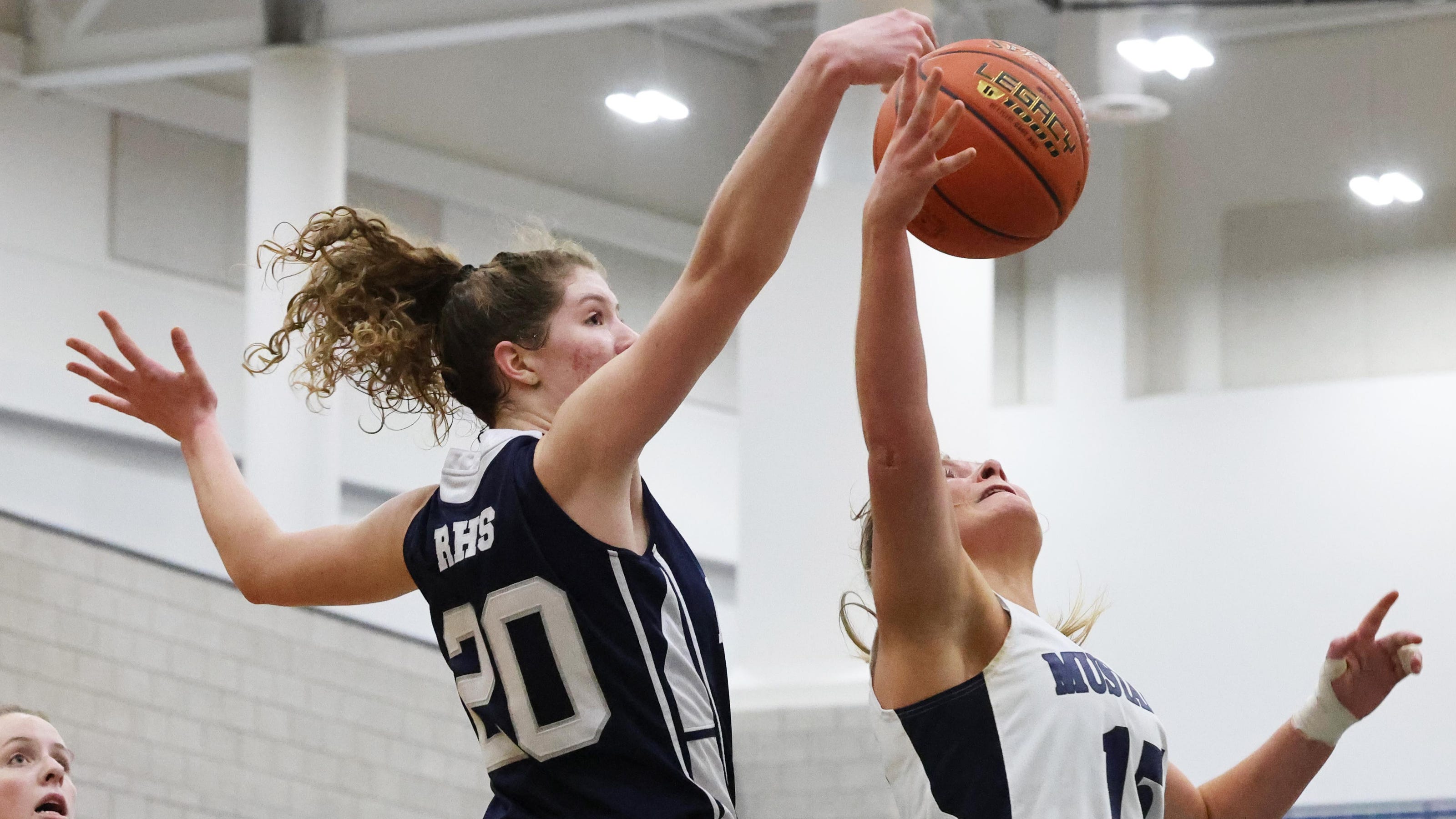 Rockland's defense has the girls basketball team moving on to the Division 3 state final