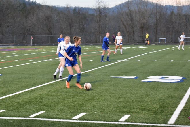 Madison midfielder Skye Fitzhugh handles the ball during the second half of the Patriots' 5-1 victory over Smoky Mountain March 15.