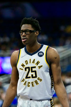 Indianos žaidėjas Jalenas Smithas nesutinka su kvietimu, nes „Magic“ 2022 m. vasario 28 d. Amway centre Orlande priims „Pacers“.