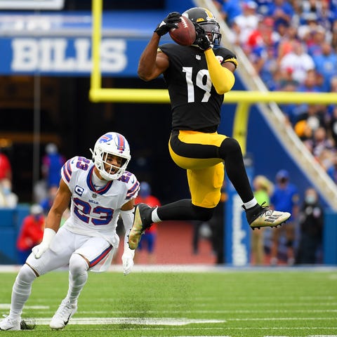 Pittsburgh Steelers wide receiver JuJu Smith-Schus