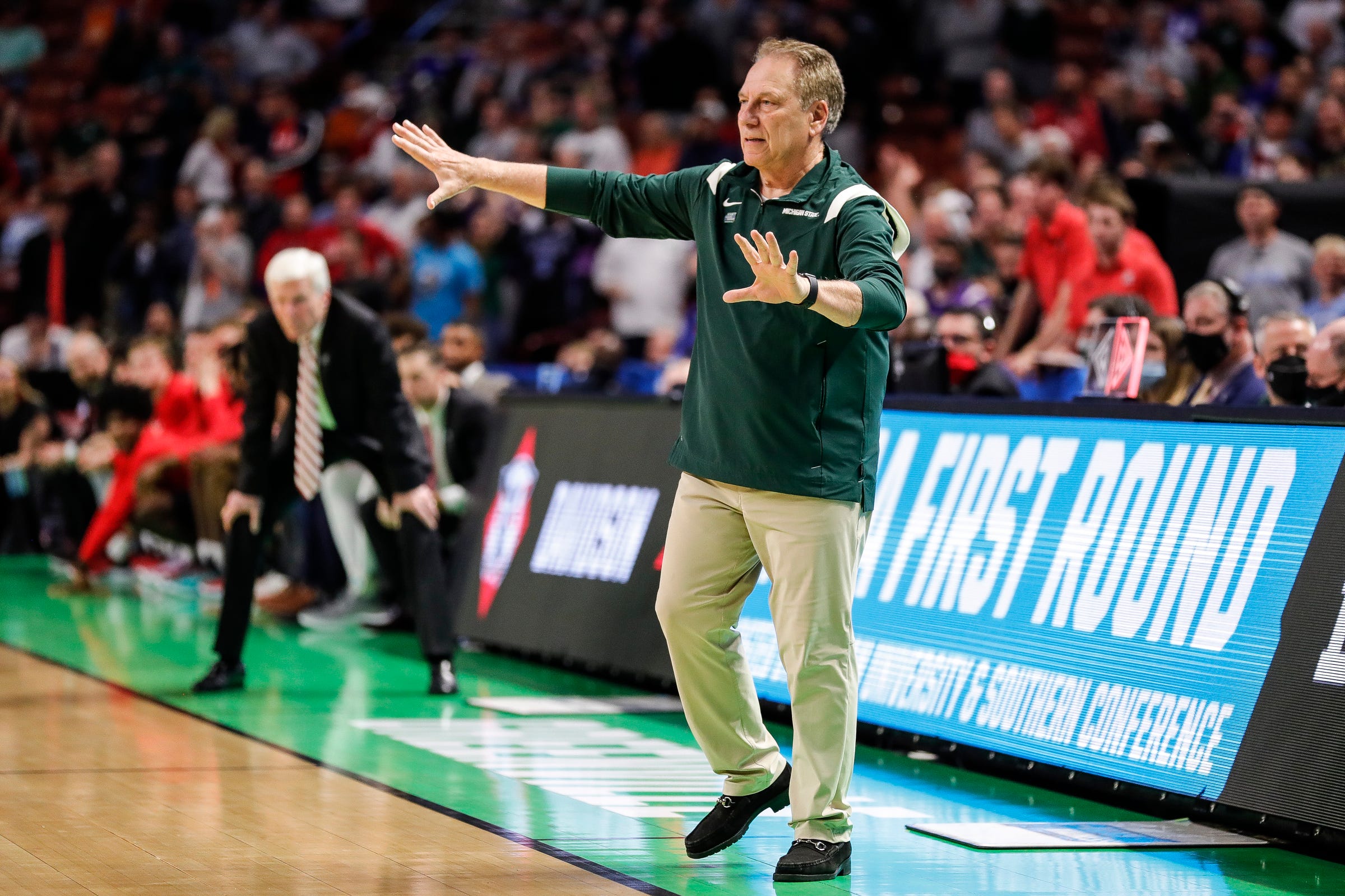 tennessee-basketball-michigan-state-scheduling-secret-scrimmage-series