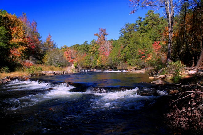 Blue River, près de Tishomingo, est l'une des rivières les plus pittoresques de l'Oklahoma.