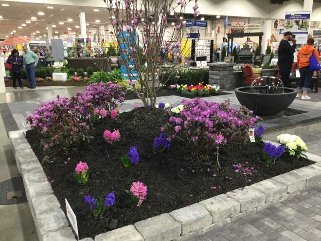 Landscapers welcome in spring at  Novi Home & Garden Show.