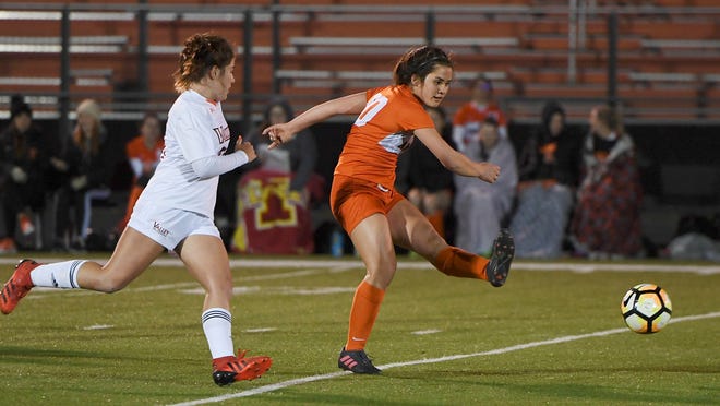Isabel Andreotti wants to use gifts to spark Ames girls soccer team Isabel Andreotti wants to use gifts to spark Ames girls soccer team