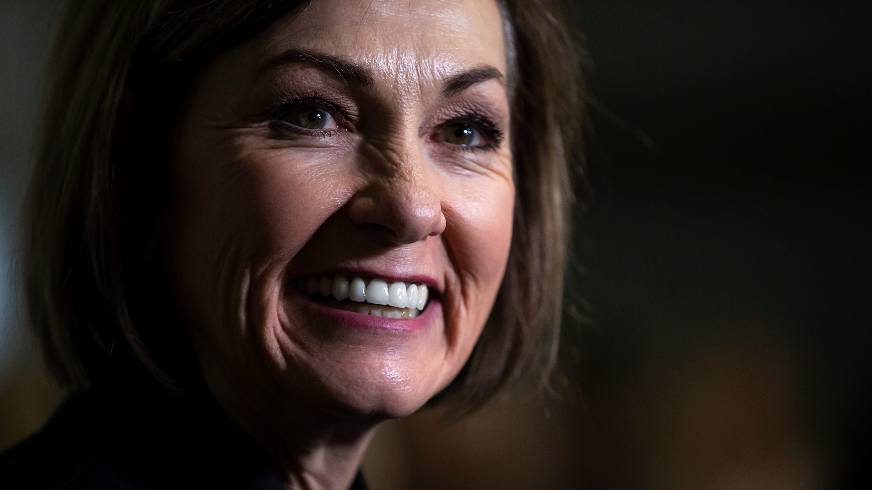 Republican Kim Reynolds launches first ad in Iowa governor's race
