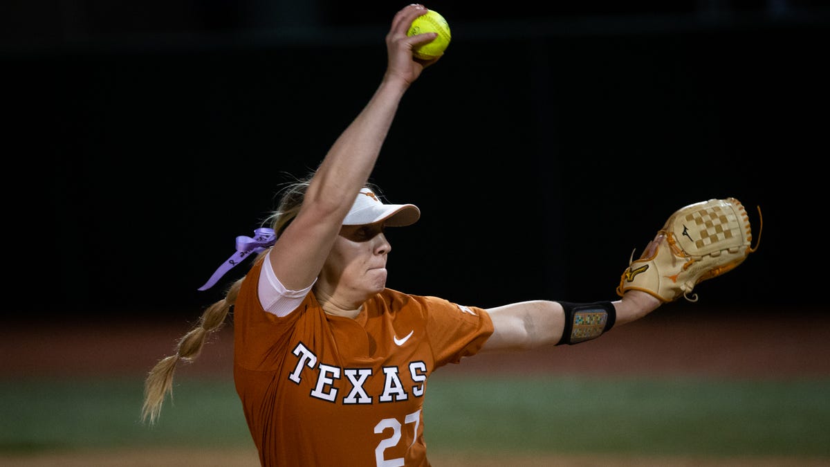 Fourteen innings and 199 pitches later, Hailey Dolcini sends Texas softball super regionals