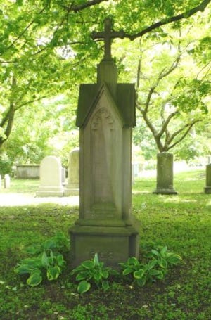 La tombe d'Emily Elizabeth Parson au cimetière Mount Auburn à Cambridge.